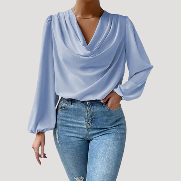 Julia™ | Lätt och Luftig Chiffonblus med Elegant V-ringning