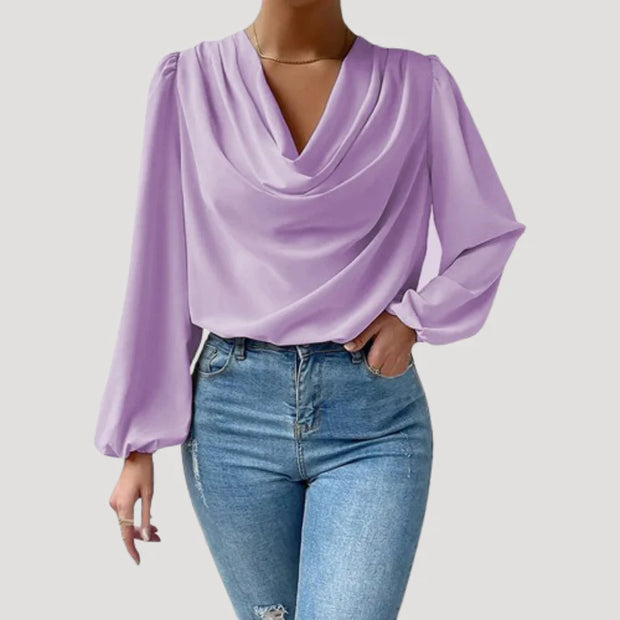 Julia™ | Lätt och Luftig Chiffonblus med Elegant V-ringning